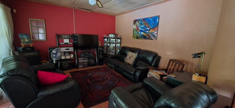 3 Bedroom Property for Sale in Vaalpark Free State